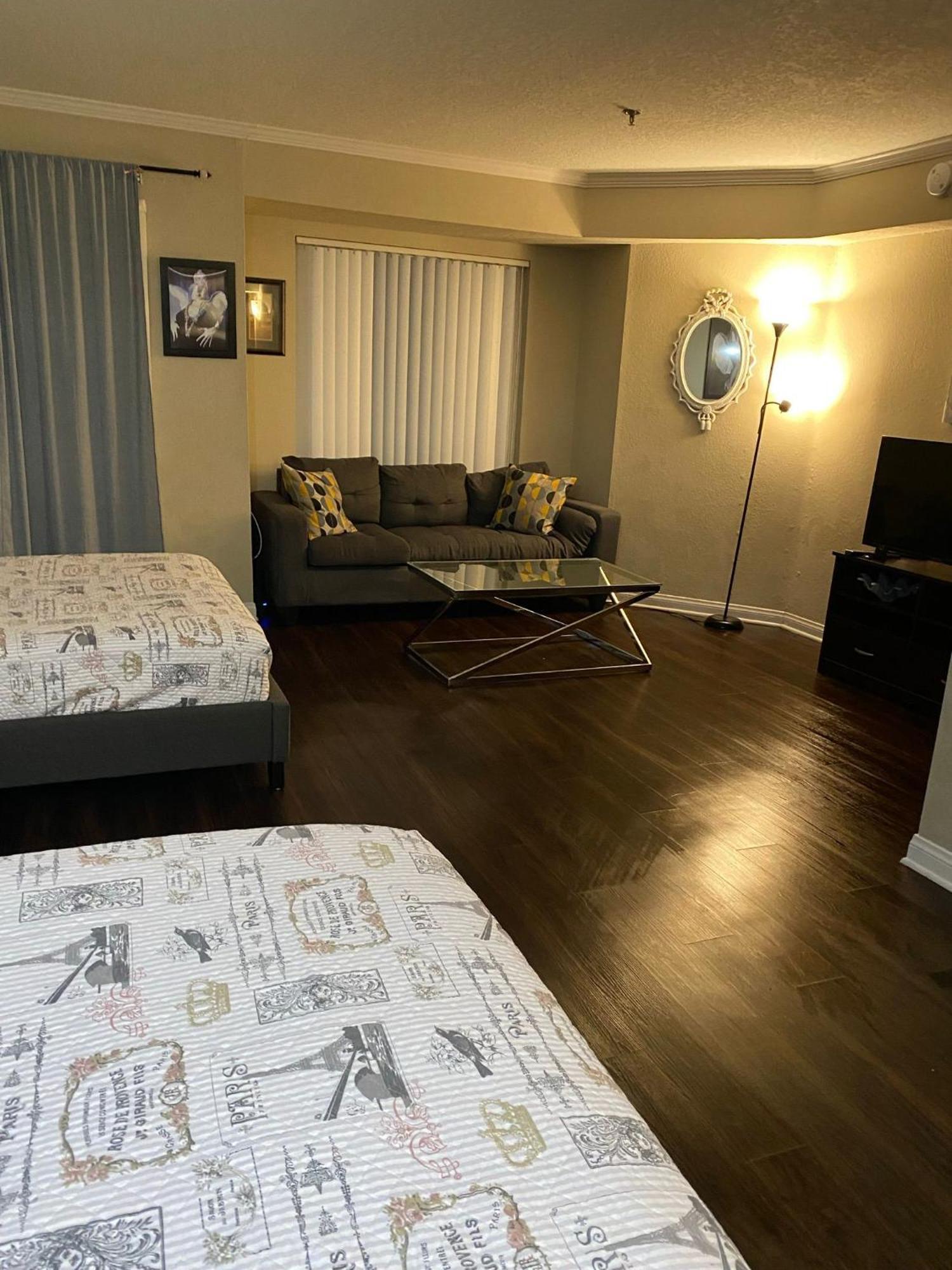 Hollywood Loft Spacious With 2 Beds And Parking Los Ángeles Exterior foto